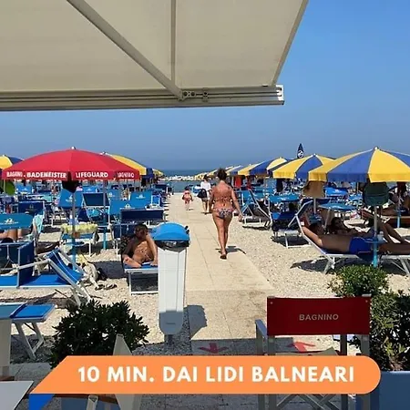 La Casa Dei Fiori 10 Min Dal Mare Ferienhaus Fano